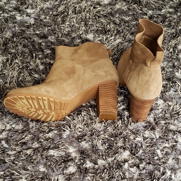 Crown Vintage Leather Nubuck Booties - 8 - Picture 4 of 4
